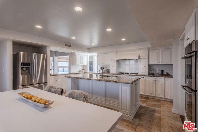 24624 Blue Dane Lane, Malibu, CA 90265