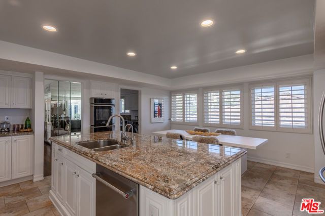 24624 Blue Dane Lane, Malibu, CA 90265