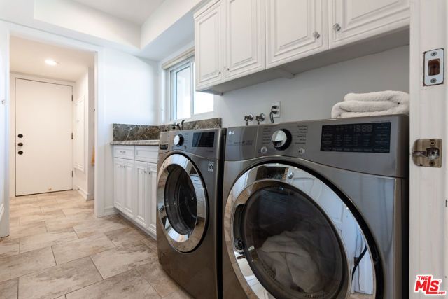 24624 Blue Dane Lane, Malibu, CA 90265