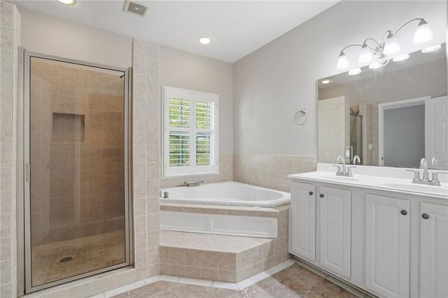 29 Hall Manor, Alpharetta, GA 30022