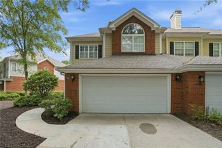 29 Hall Manor, Alpharetta, GA 30022