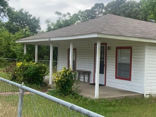 850 Slade Street, Coldspring, TX 77331