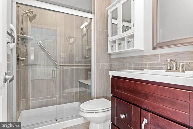 22 RUSSELL PL, Ambler, PA 19002