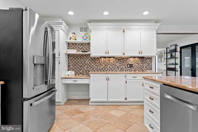 22 RUSSELL PL, Ambler, PA 19002