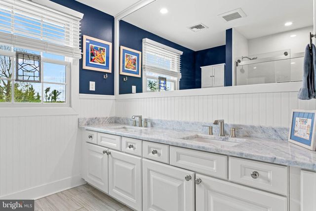 22 RUSSELL PL, Ambler, PA 19002
