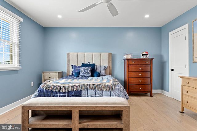 22 RUSSELL PL, Ambler, PA 19002