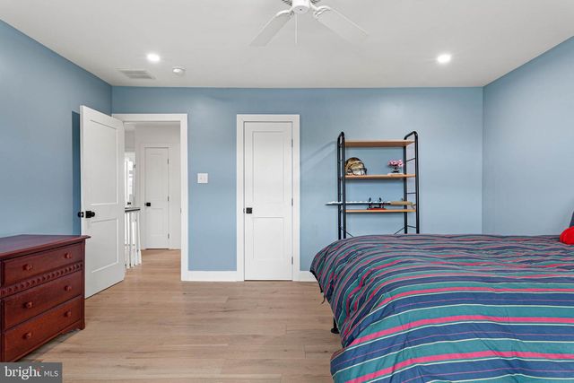 22 RUSSELL PL, Ambler, PA 19002