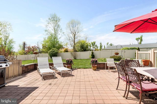22 RUSSELL PL, Ambler, PA 19002