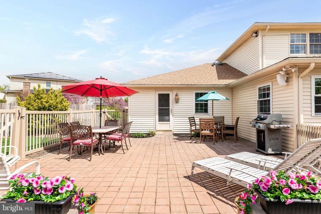 22 RUSSELL PL, Ambler, PA 19002