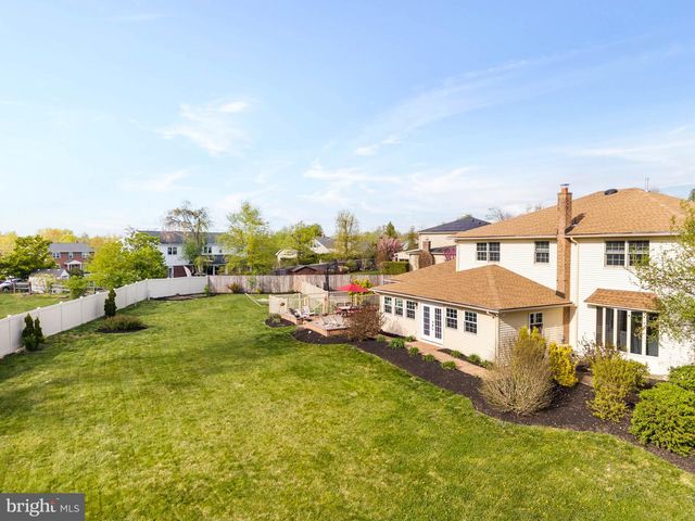 22 RUSSELL PL, Ambler, PA 19002