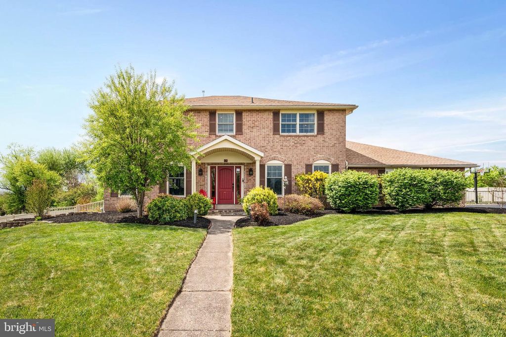 22 RUSSELL PL, Ambler, PA 19002