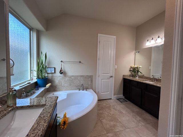 32212 Tamarind BND, Bulverde, TX 78163