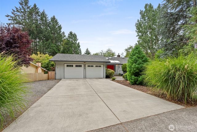1517 Briarwood Court NW, Olympia, WA 98502