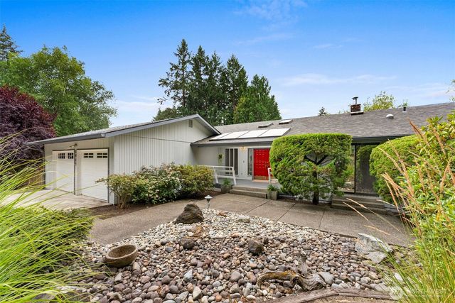 1517 Briarwood Court NW, Olympia, WA 98502