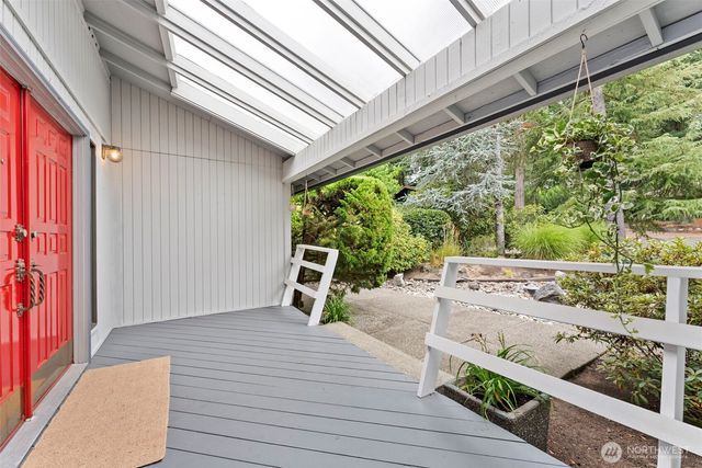 1517 Briarwood Court NW, Olympia, WA 98502