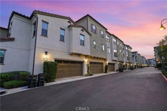 344 Vintage Way, Tustin, CA 92780