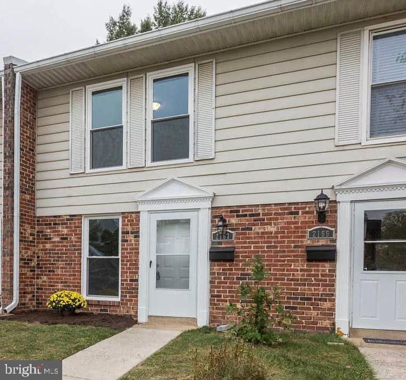 2167 FERGUSON PL, Herndon, VA 20170