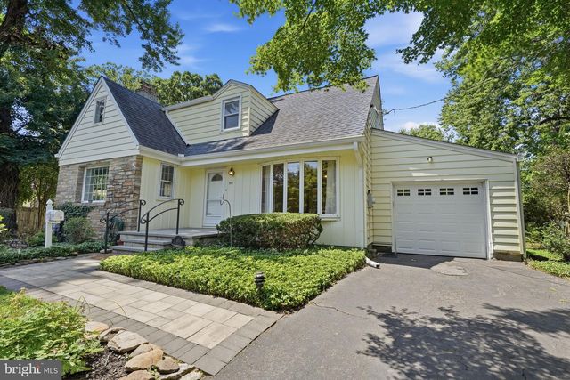 300 PINGREE AVE, Ewing, NJ 08618