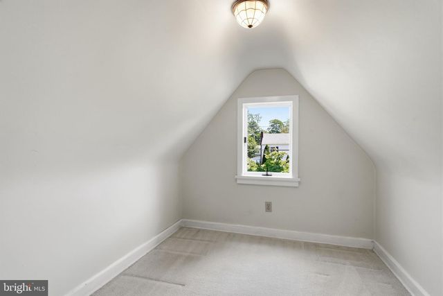 300 PINGREE AVE, Ewing, NJ 08618