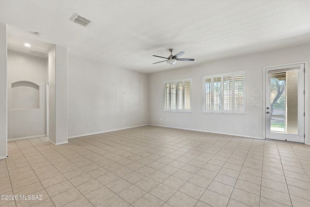 15153 N Pelham Road, Tucson, AZ 85739