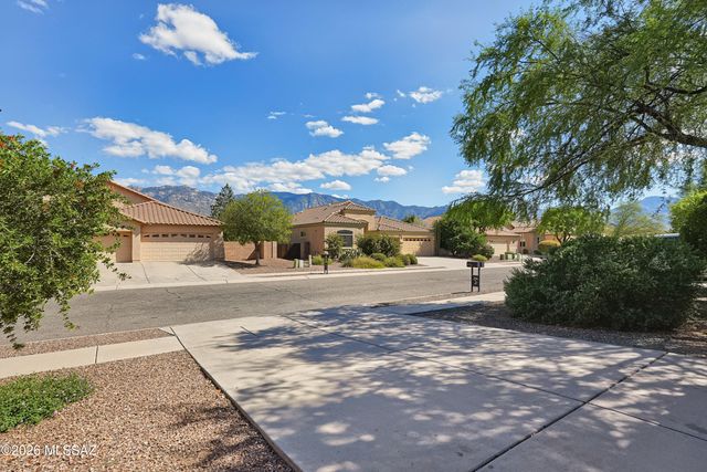15153 N Pelham Road, Tucson, AZ 85739