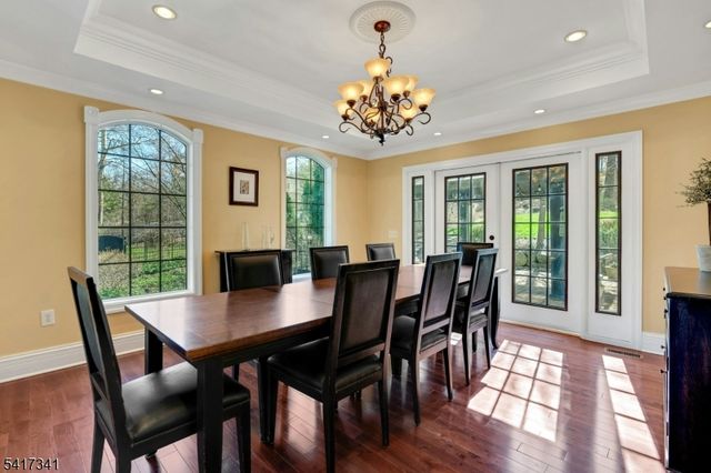 916 VALLEY ROAD, Watchung Boro, NJ 07069