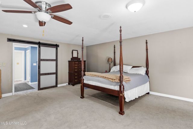 102 Creekwood Drive, Flowood, MS 39232