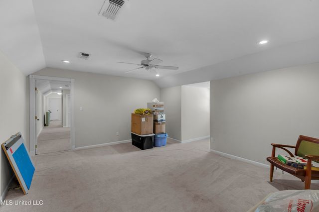 102 Creekwood Drive, Flowood, MS 39232