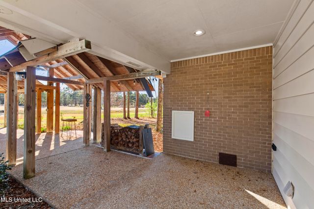 102 Creekwood Drive, Flowood, MS 39232