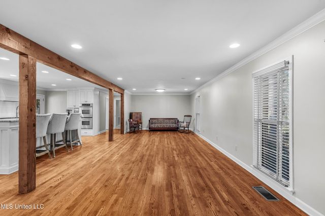 102 Creekwood Drive, Flowood, MS 39232