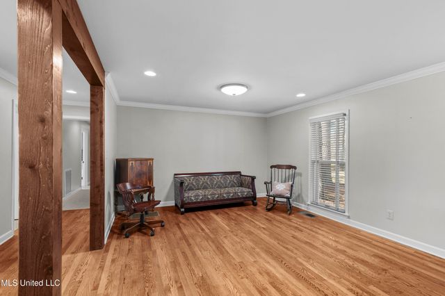 102 Creekwood Drive, Flowood, MS 39232