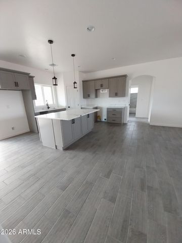 6370 S Jaxel Road, Hereford, AZ 85615