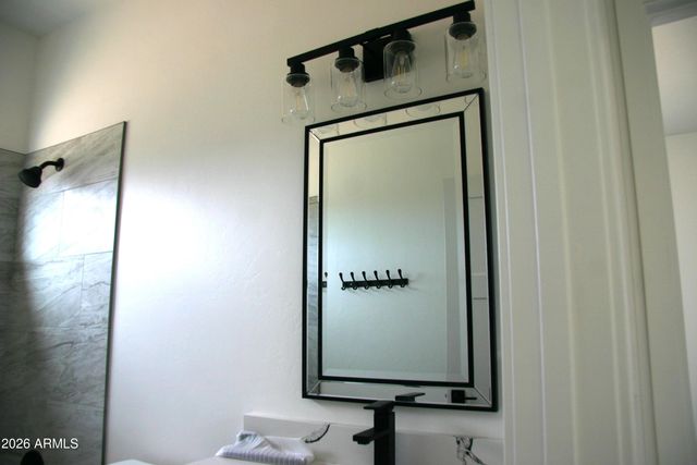 6370 S Jaxel Road, Hereford, AZ 85615