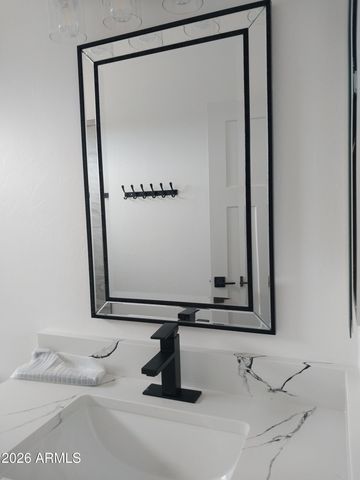 6370 S Jaxel Road, Hereford, AZ 85615