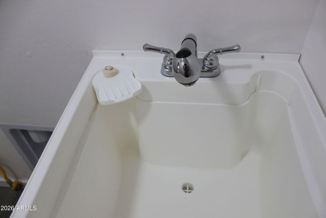 6370 S Jaxel Road, Hereford, AZ 85615