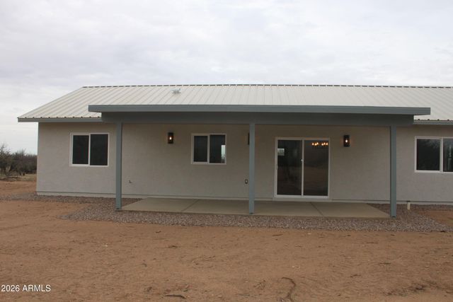 6370 S Jaxel Road, Hereford, AZ 85615