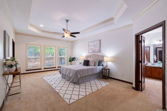 6519 Kings Crown W, San Antonio, TX 78233
