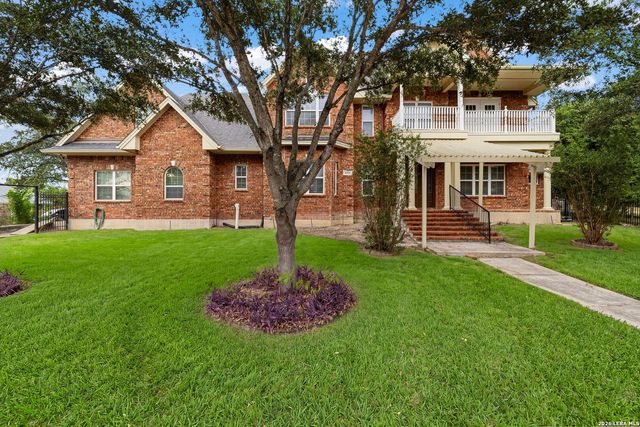 6519 Kings Crown W, San Antonio, TX 78233