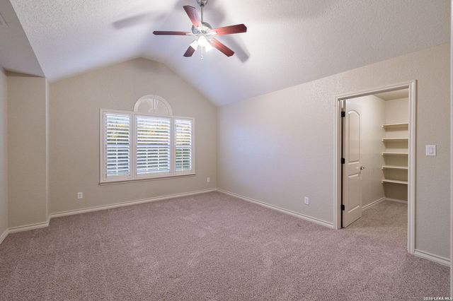 6519 Kings Crown W, San Antonio, TX 78233