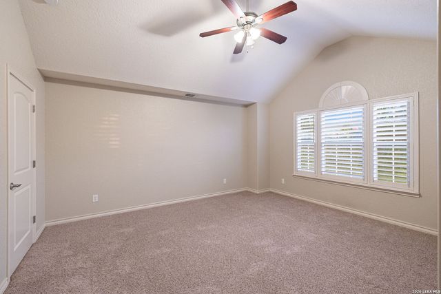 6519 Kings Crown W, San Antonio, TX 78233