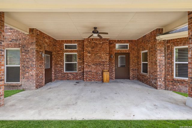 6519 Kings Crown W, San Antonio, TX 78233