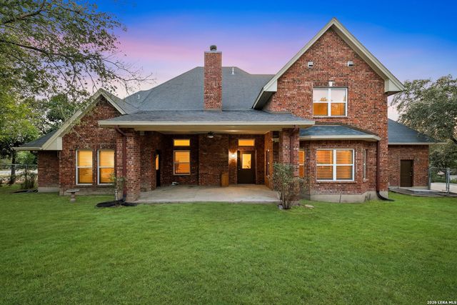 6519 Kings Crown W, San Antonio, TX 78233