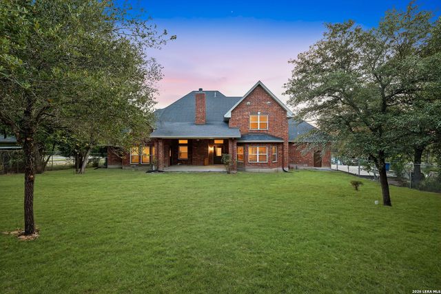 6519 Kings Crown W, San Antonio, TX 78233
