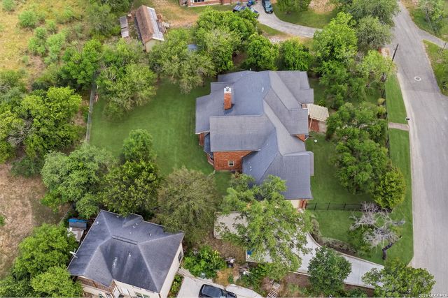 6519 Kings Crown W, San Antonio, TX 78233