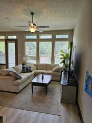 7 Aventura Place, Spring, TX 77389