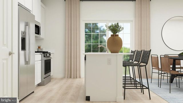 13 OLD SCHOOL HOUSE RD, Sicklerville, NJ 08081