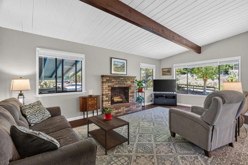 Image 10 of property listing at 14585 W Park Avenue, Boulder Creek, CA 95006