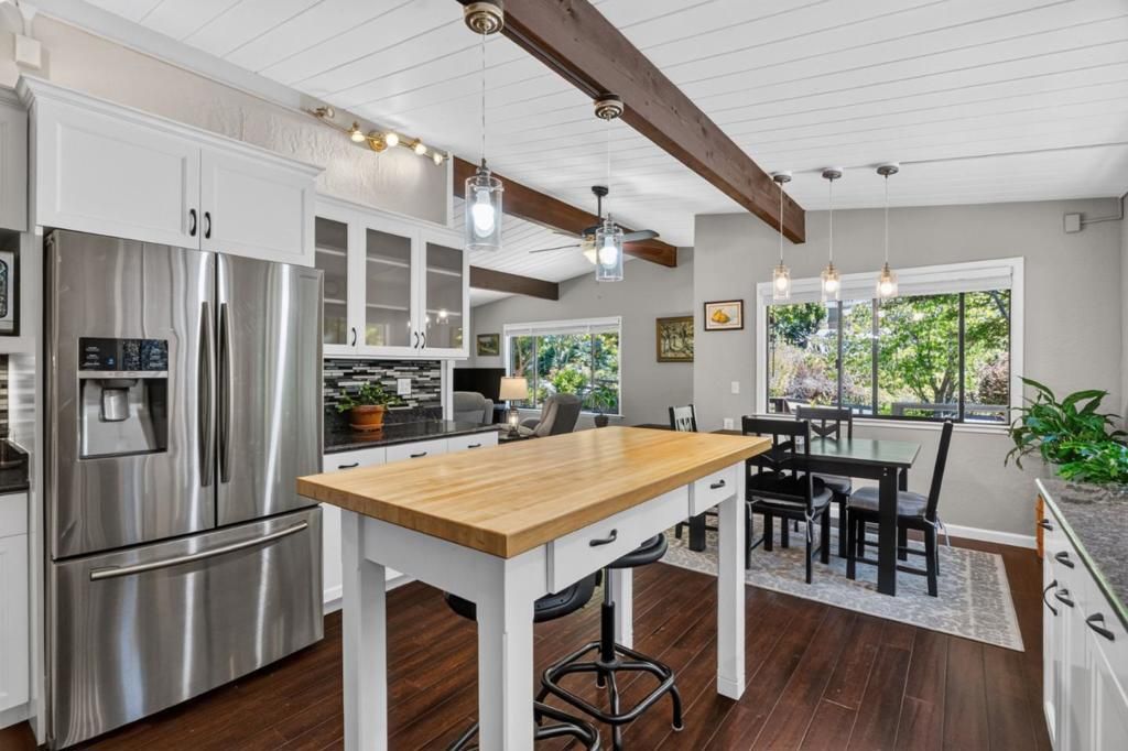 Image 11 of property listing at 14585 W Park Avenue, Boulder Creek, CA 95006