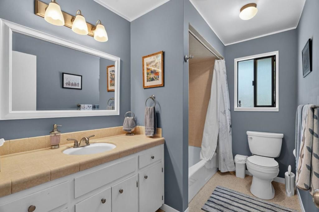 Image 21 of property listing at 14585 W Park Avenue, Boulder Creek, CA 95006