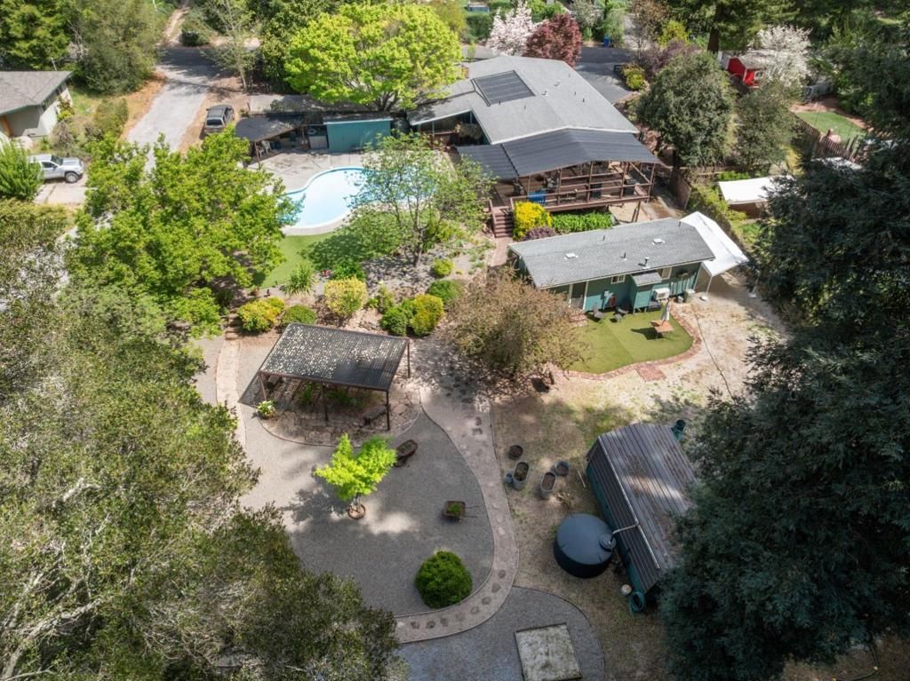 Image 69 of property listing at 14585 W Park Avenue, Boulder Creek, CA 95006